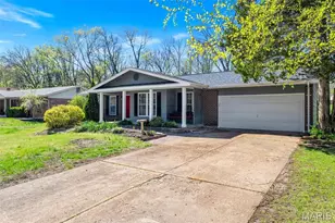 6937 Singingwood Ln, Saint Louis, MO 63129 - Photo 2