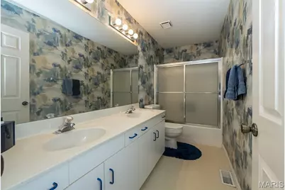 1318 Conway Oaks Drive, Chesterfield, MO 63017 - Photo 24