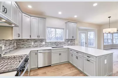 3978 Millers Crossing, Saint Charles, MO 63304 - Photo 16