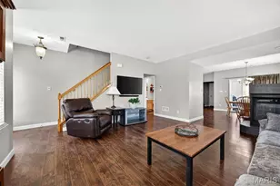 1033 Glengarry Dr, Wentzville, MO 63385 - Photo 4