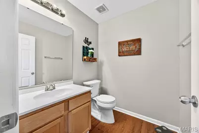 1033 Glengarry Drive, Wentzville, MO 63385 - Photo 8