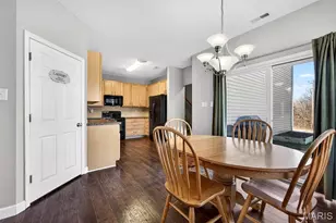 1033 Glengarry Dr, Wentzville, MO 63385 - Photo 16