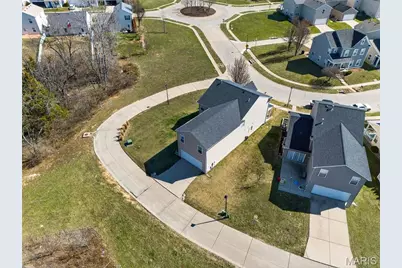 1033 Glengarry Drive, Wentzville, MO 63385 - Photo 48