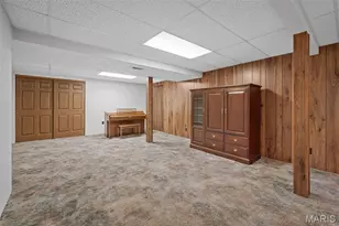 9803 Hilltop Dr, Sunset Hills, MO 63128 - Photo 34