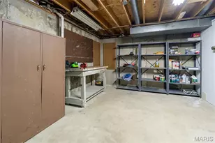 9803 Hilltop Dr, Sunset Hills, MO 63128 - Photo 40