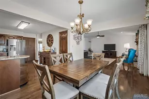 9803 Hilltop Dr, Sunset Hills, MO 63128 - Photo 14