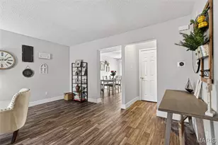 796 Delray Dr, Saint Peters, MO 63376 - Photo 12