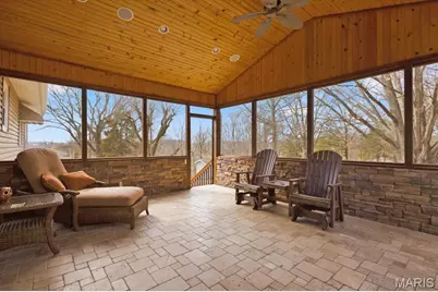 637 N Virginia Avenue, Eureka, MO 63025 - Photo 8