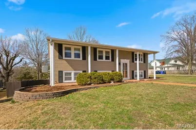 637 N Virginia Avenue, Eureka, MO 63025 - Photo 2