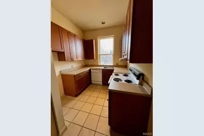 2307 S 10th Street, Saint Louis, MO 63104 - Photo 2