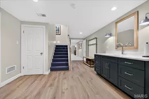 31 Conway Close Rd, Ladue, MO 63124 - Photo 34