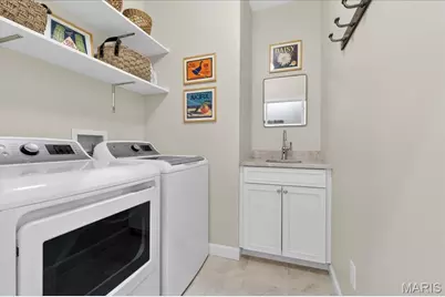 31 Conway Close Road, Ladue, MO 63124 - Photo 18