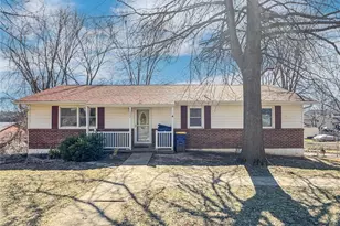 1002 Marilyn Ct, Washington, MO 63090 - Photo 1