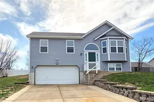 3008 Valley Oaks Dr, Imperial, MO 63052 - Photo 1