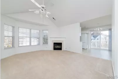 410 Benton Drive #L, Saint Peters, MO 63376 - Photo 4