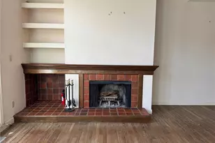 104 W Pine Pl, Saint Louis, MO 63108 - Photo 4