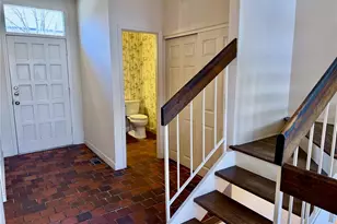 104 W Pine Pl, Saint Louis, MO 63108 - Photo 6