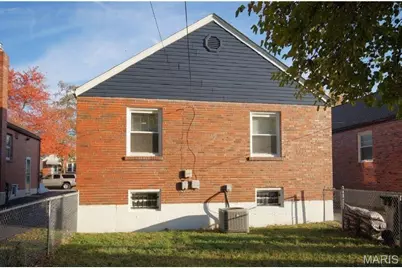 6750 Julian Avenue, Saint Louis, MO 63130 - Photo 4