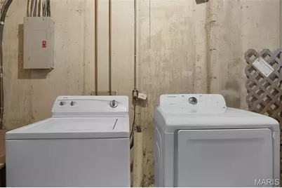 8 Columbus Square Drive, Saint Louis, MO 63101 - Photo 20