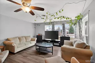 39 Airshire Pl, Hazelwood, MO 63042 - Photo 12