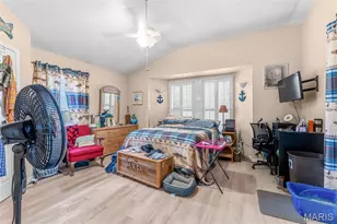 13235 Lakeview Dr, Saint Genevieve, MO 63670 - Photo 16