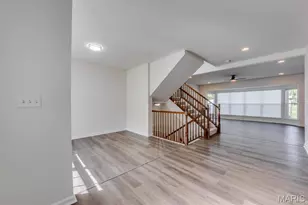 253 Village Creek Dr Dr, Ballwin, MO 63021 - Photo 6