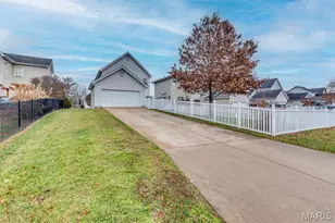 596 Misty Mountain Dr, O'Fallon, MO 63368 - Photo 44