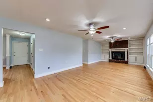 10471 Garibaldi Pl, Saint Louis, MO 63131 - Photo 10