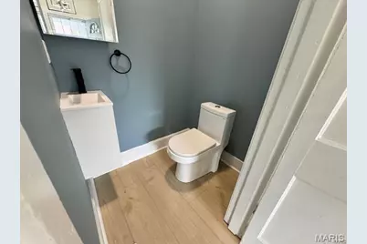 4471 Dewey Avenue, Saint Louis, MO 63116 - Photo 12