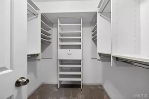 526 Sarah Ln, Creve Coeur, MO 63141 - Photo 10