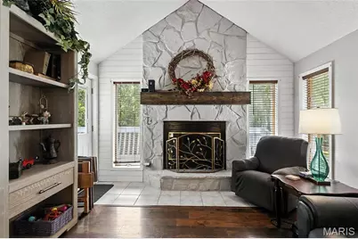 190 Whispering Pines Estate, Saint Clair, MO 63077 - Photo 10