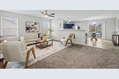 401 Sceptre Road, Wentzville, MO 63385 - Photo 2