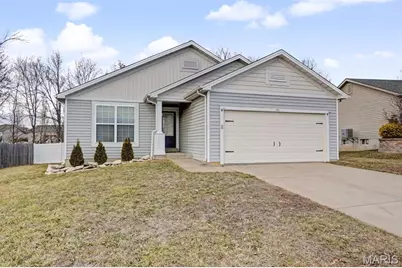 401 Sceptre Road, Wentzville, MO 63385 - Photo 1
