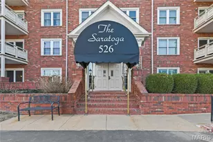 526 Sarah Ln, Creve Coeur, MO 63141 - Photo 2