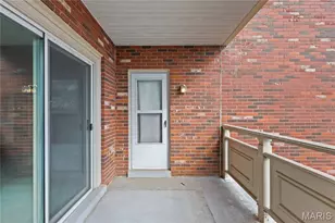 526 Sarah Ln, Creve Coeur, MO 63141 - Photo 32