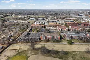 526 Sarah Ln, Creve Coeur, MO 63141 - Photo 54