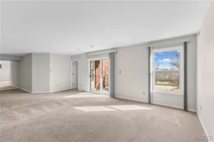 526 Sarah Ln, Creve Coeur, MO 63141 - Photo 14