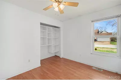 400 Woodrun Drive, Ballwin, MO 63021 - Photo 14