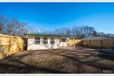 15775 Hallmark Lane, St Robert, MO 65584 - Photo 2