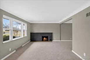 10040 Knollcrest Dr, Saint Louis, MO 63136 - Photo 4