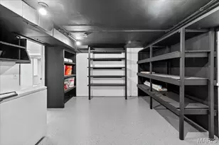 10040 Knollcrest Dr, Saint Louis, MO 63136 - Photo 40