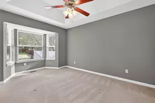 468 Angelique Pl, Saint Charles, MO 63303 - Photo 6