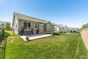 162 Hidden Bluffs Dr, Lake Saint Louis, MO 63367 - Photo 28