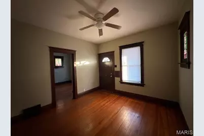 4083 Schiller Place, Saint Louis, MO 63116 - Photo 4
