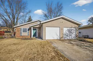 34 Southwinds Dr, Saint Peters, MO 63376 - Photo 1