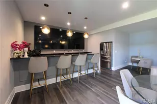 17016 Lakeside Rdg, Chesterfield, MO 63005 - Photo 34