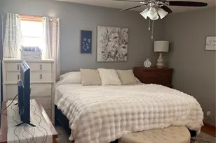 920 S Spring St, Palmyra, MO 63461 - Photo 16