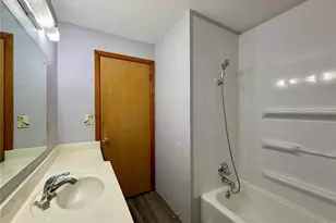 923 Chloe St, Perryville, MO 63775 - Photo 8