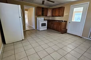 304 N Shelby, Shelbina, MO 63468 - Photo 10