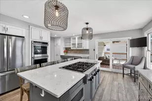 525 Ballas Park Dr, Saint Louis, MO 63122 - Photo 10